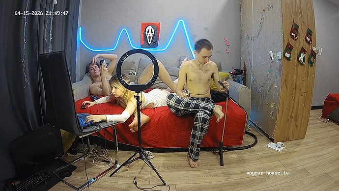 realm42-cam14-1776279023