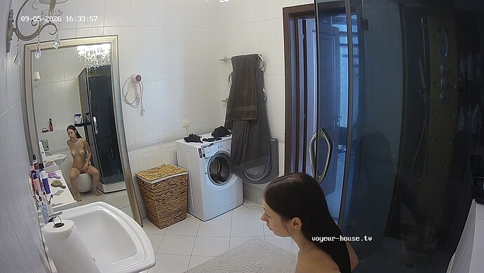 realm8-cam115-1788615275