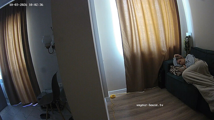 realm155-cam14-1791010190