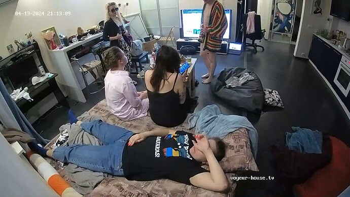 realm18-cam17-1713032037