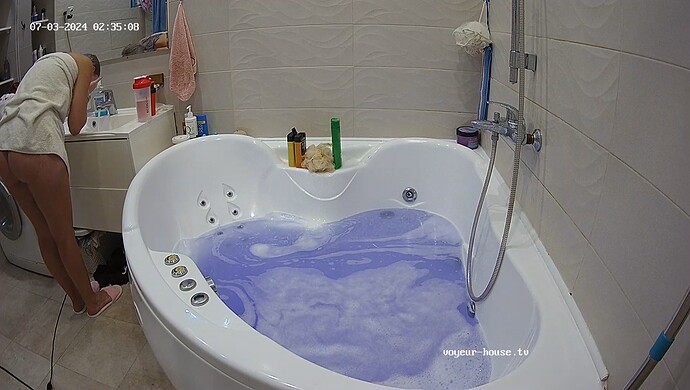 realm59-cam111-1719963346