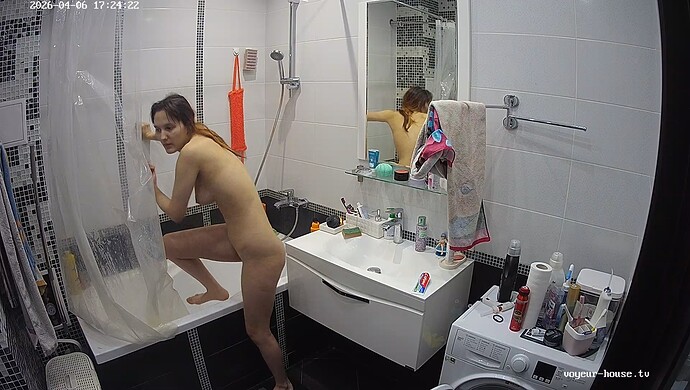 realm136-cam110-1775482791