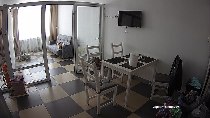 realm64-cam13-1775224510