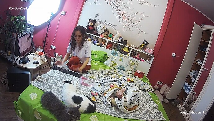 realm60-cam16-1715022817 (1)