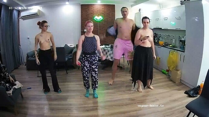 realm114-cam15-1760919497