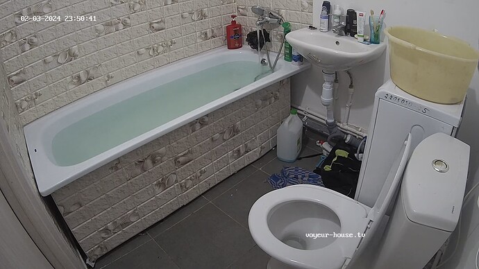 realm73-cam111-1706979073