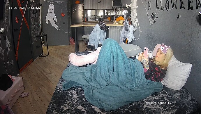 realm108-cam15-1762342937