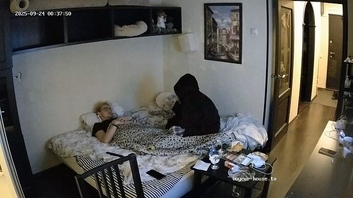 realm7-cam17-1758663517