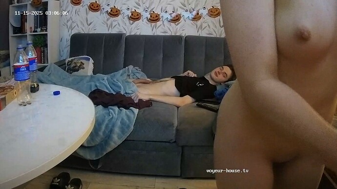 realm18-cam14-1763165419