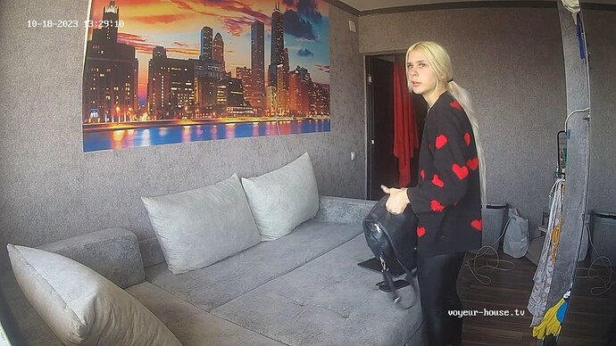 realm87-cam15-1697628685