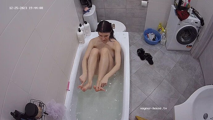 realm49-cam110-1703529201