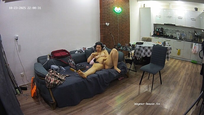 realm114-cam14-1761242948