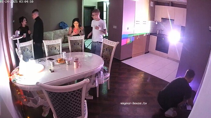 realm40-cam14-1737677084