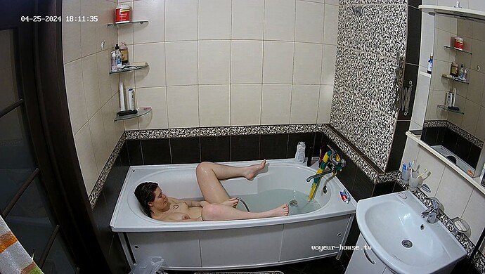 realm22-cam19-1714051935