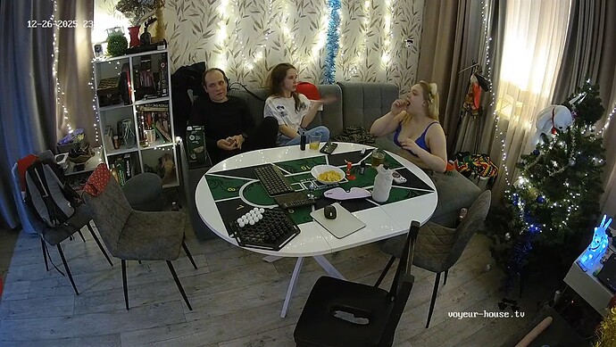 realm18-cam15-1766782217