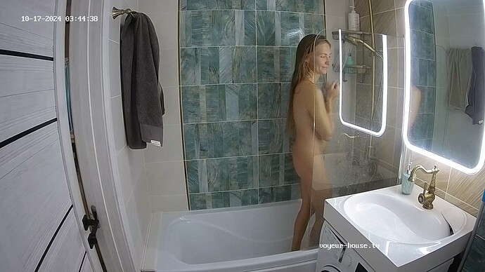 realm56-cam19-1729128392