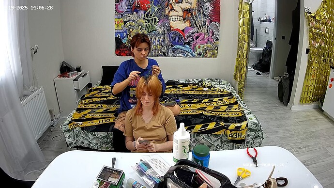 realm5-cam15-1763555453