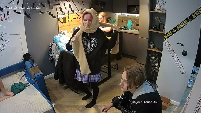 RosyAleks-20251202-18