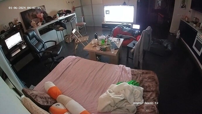 realm18-cam17-1704502956