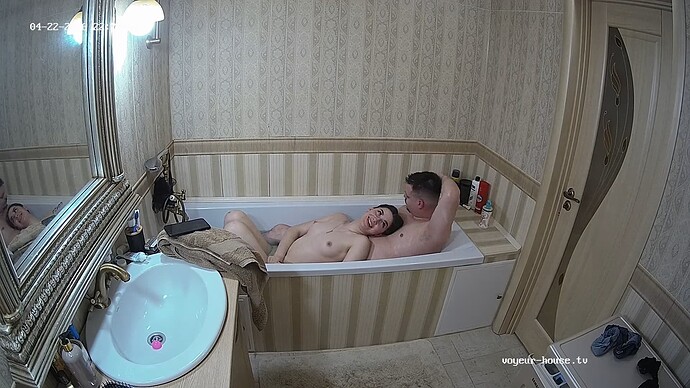 realm153-cam111-1776886103