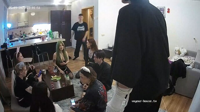 realm52-cam14-1746810140