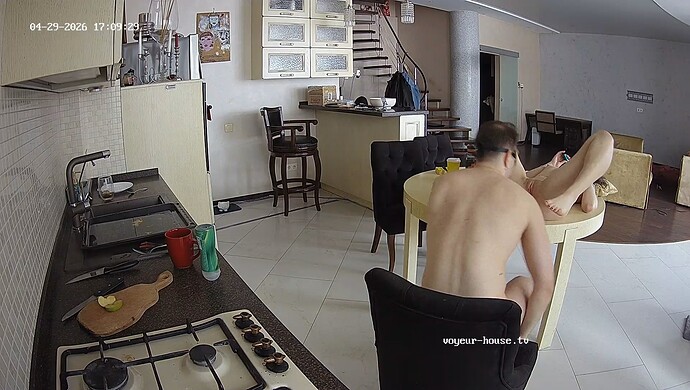 realm8-cam11-1777475253
