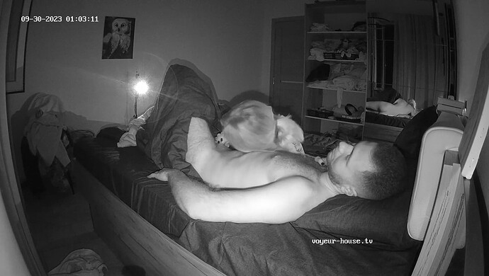 realm8-cam16-1696056039