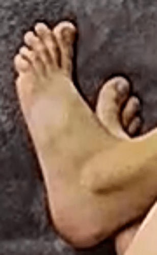 feet Zoja 8-9-22 2