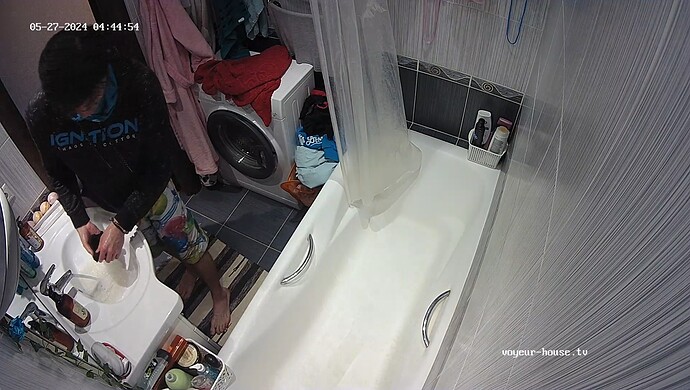 realm37-cam111-1716786152