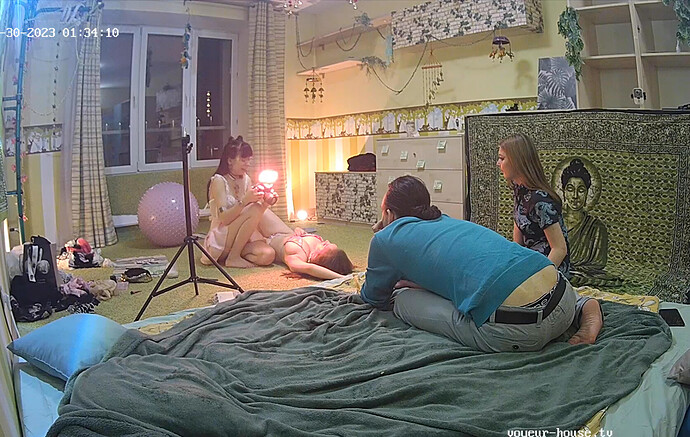 Screenshot 2023-08-29 at 21-03-30 Bedroom camera at Tonk reallifecam apartment at Voyeur House TV (cam111)