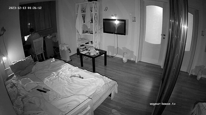 realm34-cam16-1702423718