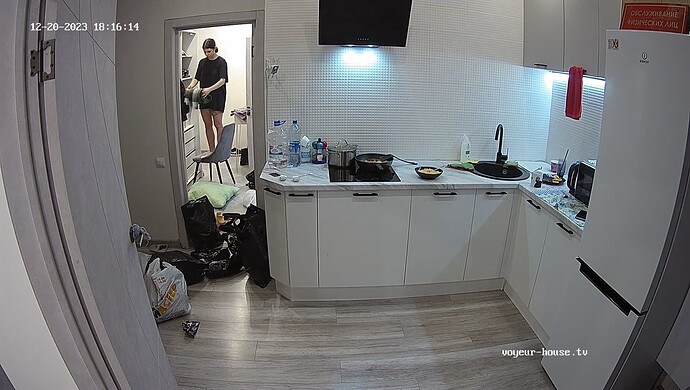 realm49-cam13-1703085402