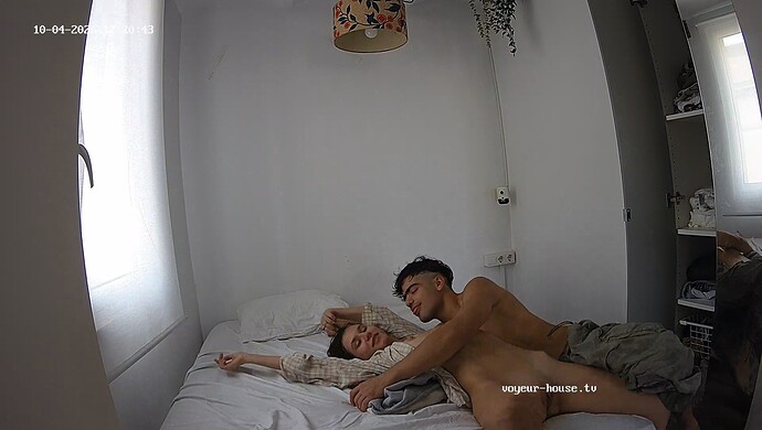 realm166-cam14-1791120462
