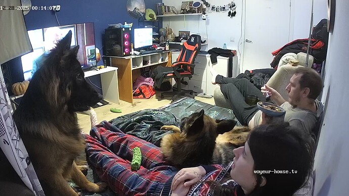 realm111-cam13-1766870087