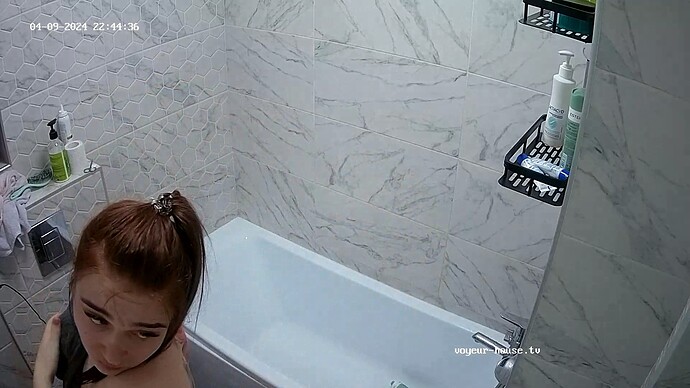 realm33-cam110-1712752868