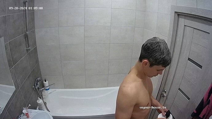 realm48-cam19-1726784481