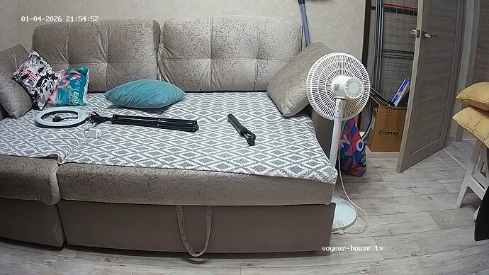 realm18-cam111-1767552931