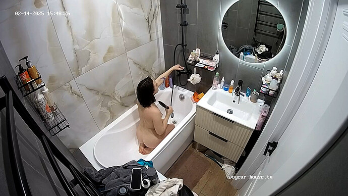 realm67-cam18-1739537818