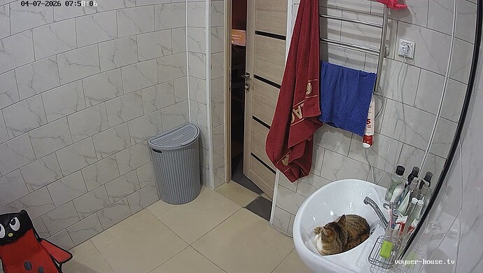 realm64-cam112-1775537925