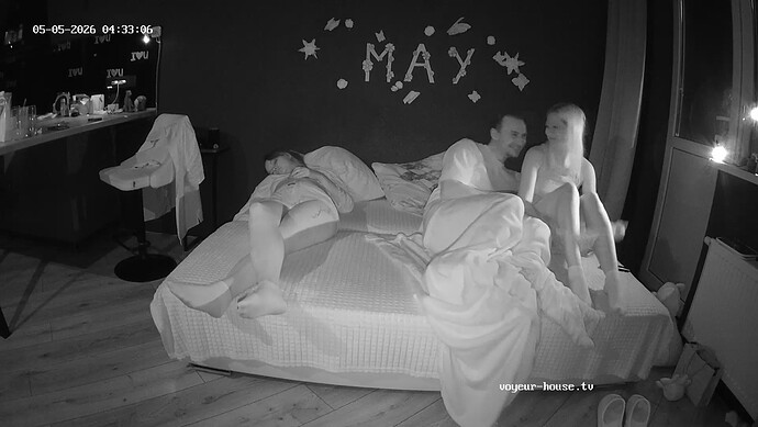realm108-cam14-1777944855