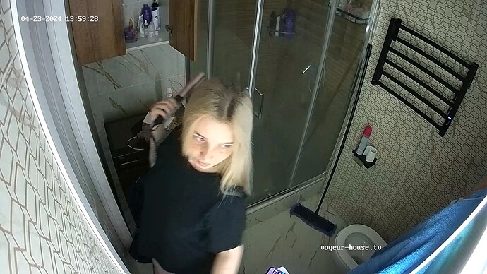 realm25-cam19-1713870609