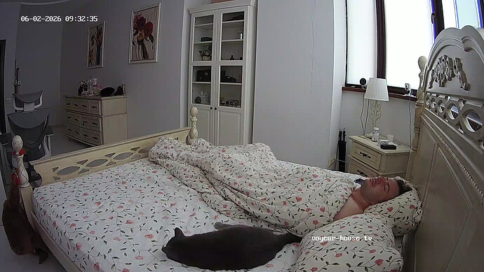 realm8-cam18-1780384488