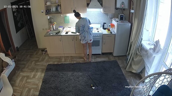 realm130-cam12-1765800528