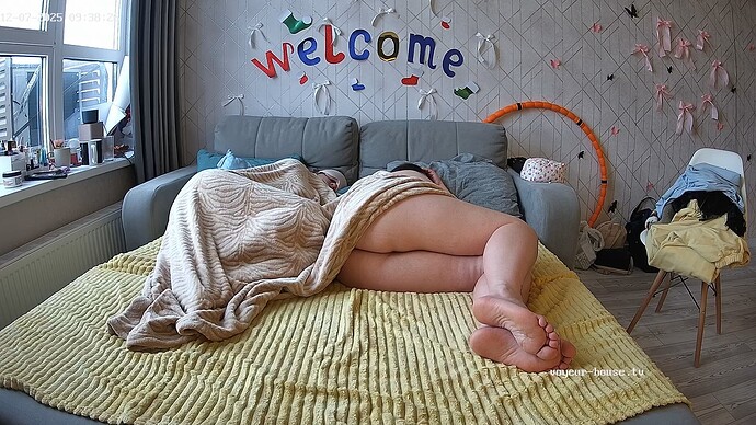 realm56-cam15-1765090404