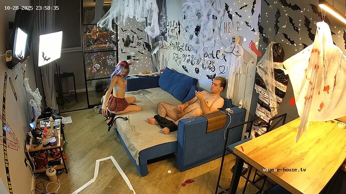 RosyAleks-20251028-09