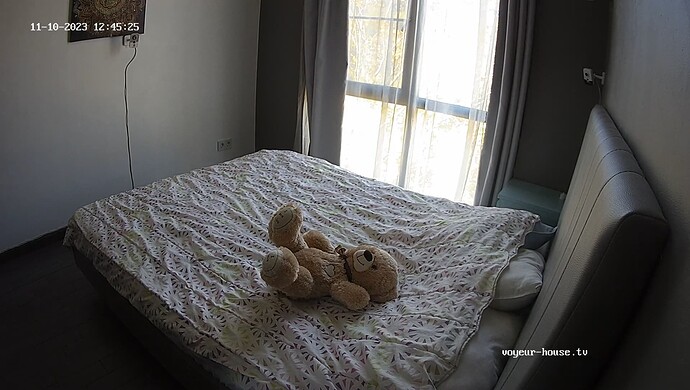 realm27-cam18-1699651779