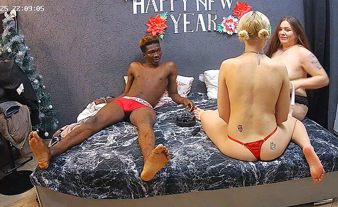 bandicam 2025-12-25 20-09-39-712