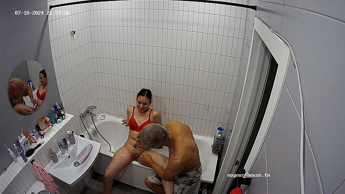 realm2-cam110-1721385480