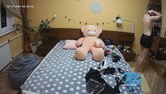 realm37-cam18-1715462276