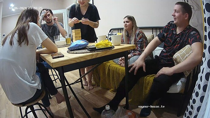 realm12-cam14-1712426579